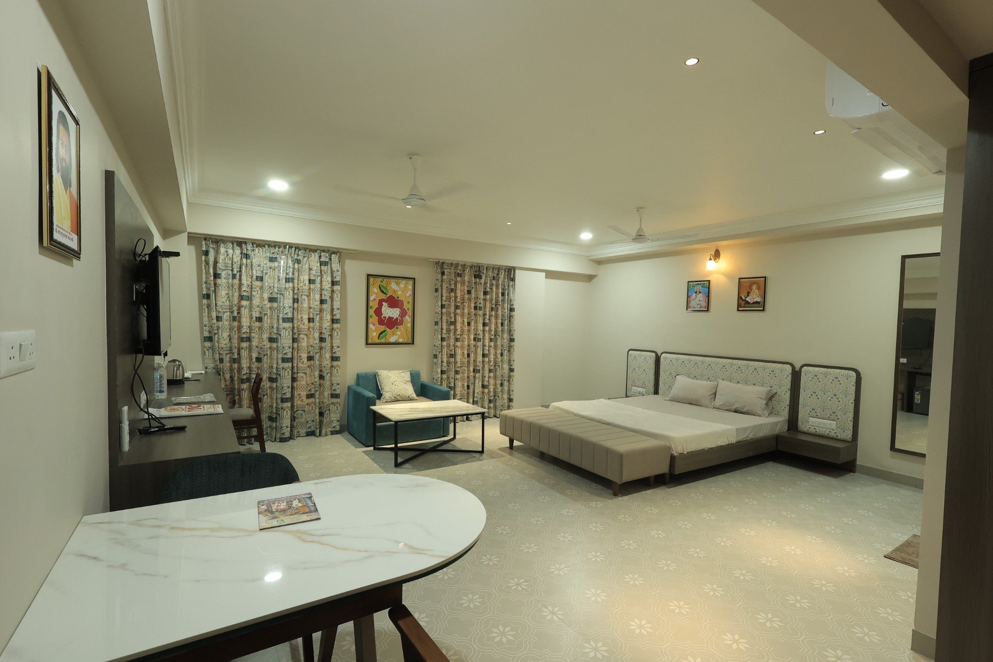 Suite Room 5